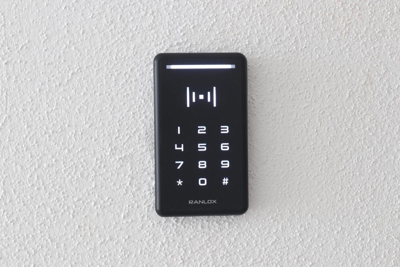 Motel Bergtheim - Self Check-In エクステリア 写真